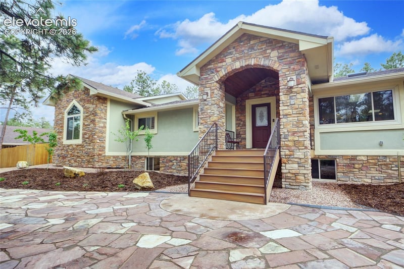 7275 Swan Rd, Colorado Springs, CO 80908
