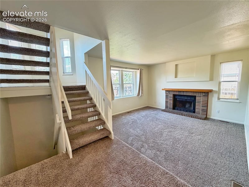 7340 Contrails Dr, Colorado Springs, CO 80920