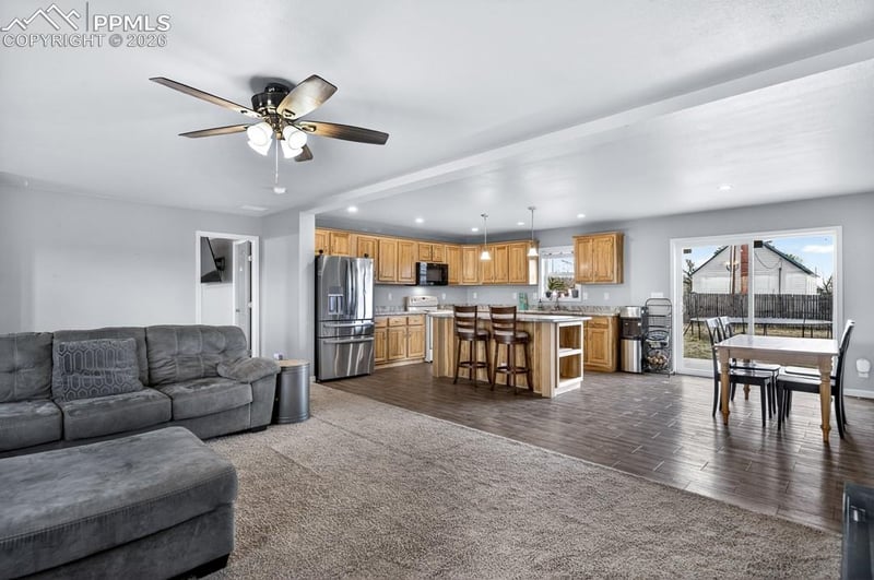 736 Indiana Ave, Limon, CO 80828