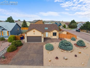 7403 Allens Park Dr, Colorado Springs, CO 80922