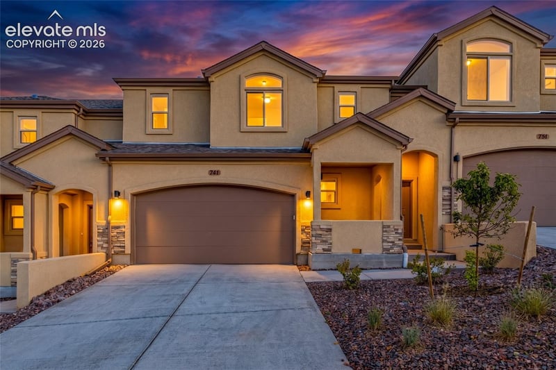 741 Little Bear Grv, Colorado Springs, CO 80907