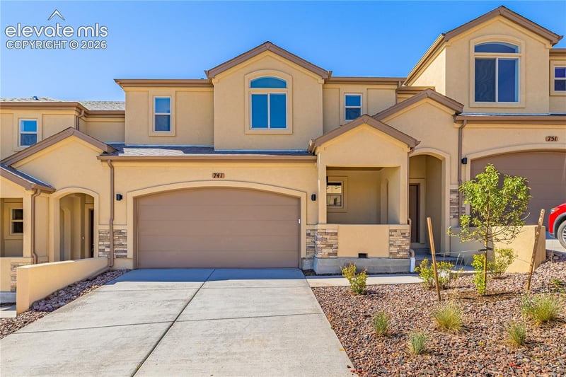 741 Little Bear Grv, Colorado Springs, CO 80907