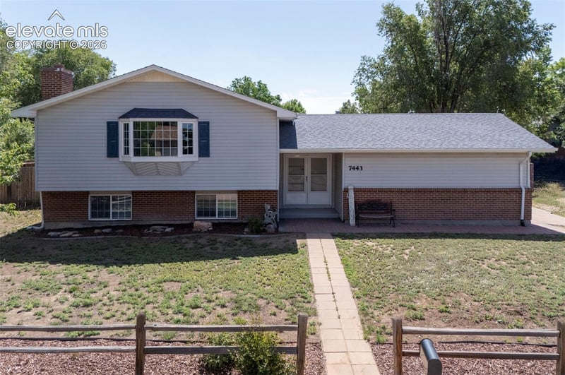 7443 Franconia Dr, Fountain, CO 80817