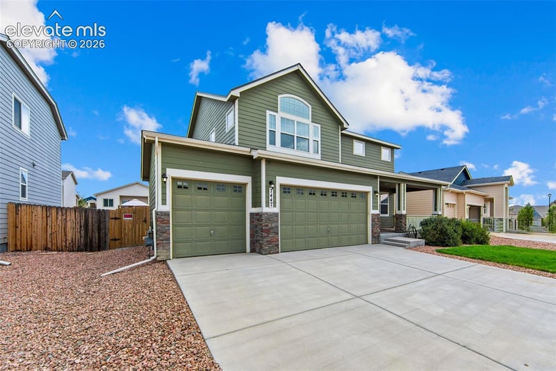 7447 Peachleaf Dr, Colorado Springs, CO 80925