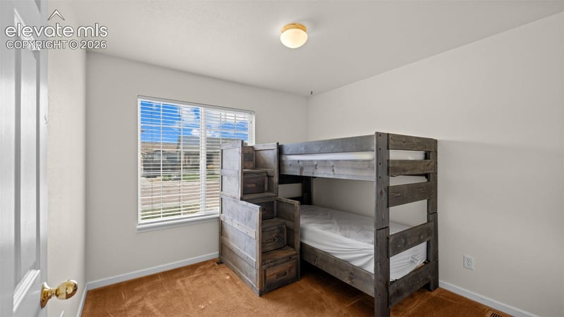 7447 Sun Prairie Dr, Colorado Springs, CO 80925