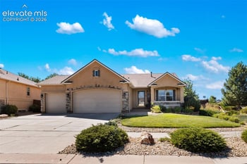 7517 Legend Hill Dr, Colorado Springs, CO 80923