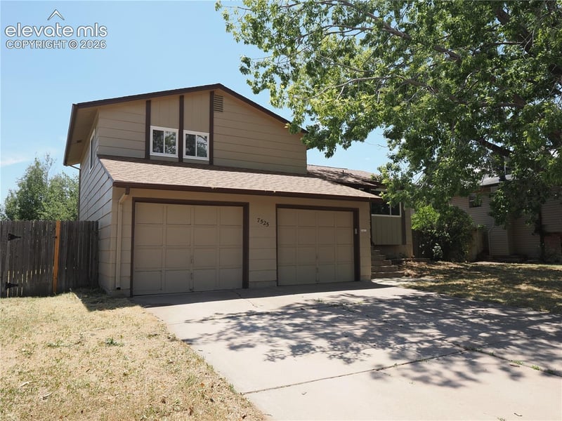 7525 Deer Trl, Colorado Springs, CO 80911