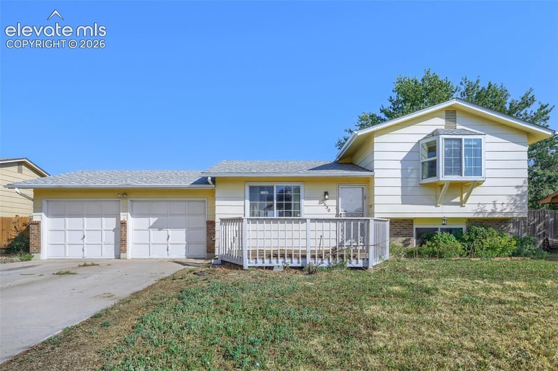 7530 Dove Creek Cir, Colorado Springs, CO 80911