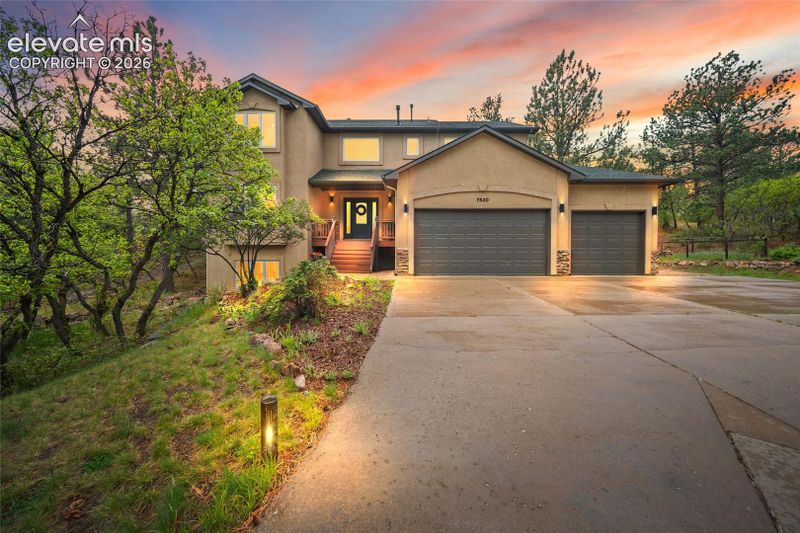 7530 Winding Oaks Dr, Colorado Springs, CO 80919