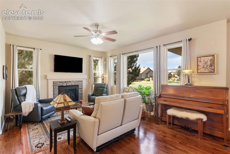 7620 Eagle Feather Point, Colorado Springs, CO 80923