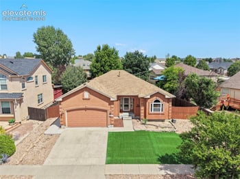 7661 Amberly Dr, Colorado Springs, CO 80923