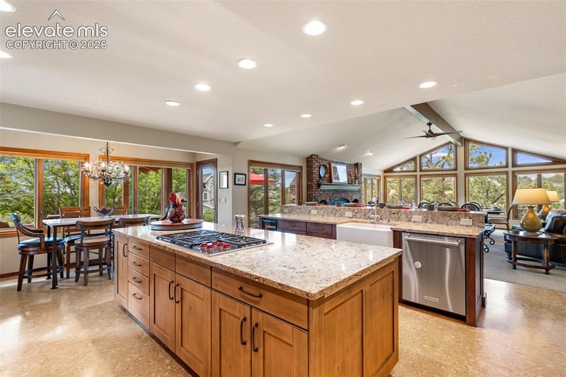 7720 Delmonico Dr, Colorado Springs, CO 80919
