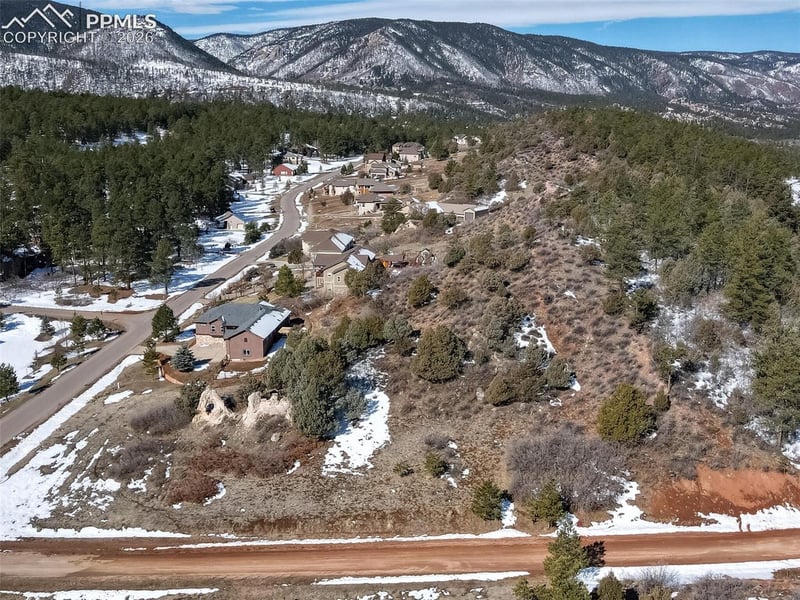 7749 Inca Rd, Larkspur, CO 80118