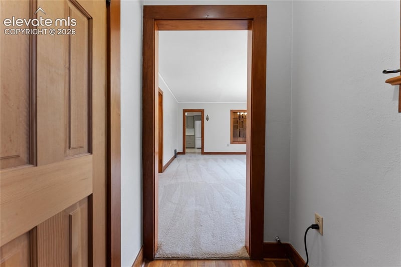 7755 N Topeka Ave, Cascade, CO 80809