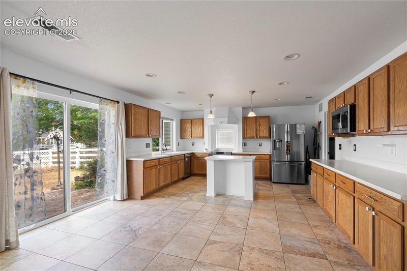 7776 Candlelight Ln, Fountain, CO 80817