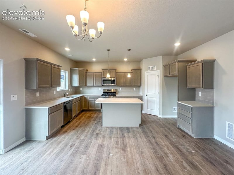 7830 Moore Dr, Colorado Springs, CO 80908