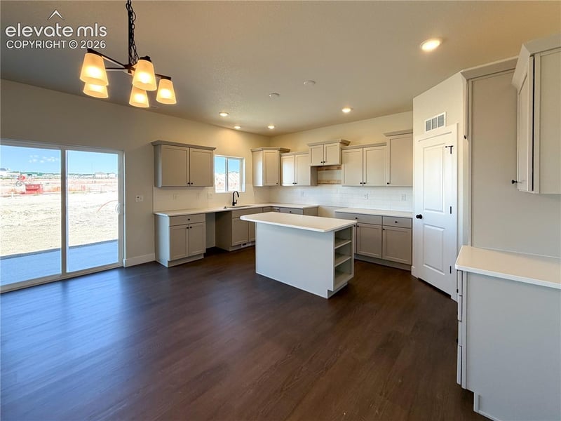 7830 Moore Dr, Colorado Springs, CO 80908