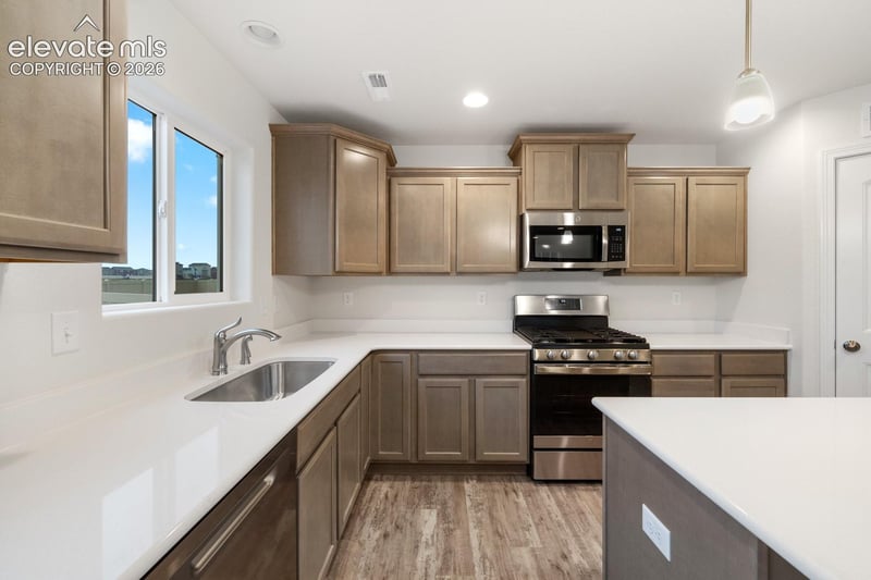 7840 Moore Dr, Colorado Springs, CO 80908