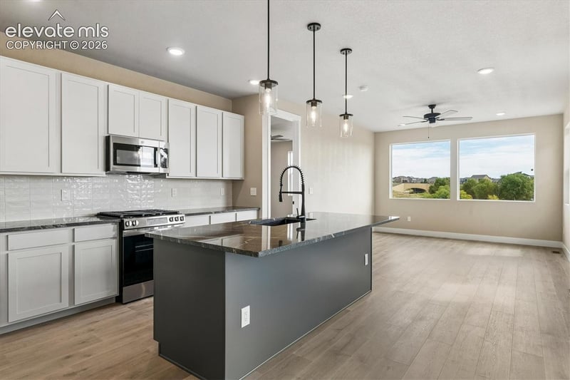 7883 Grey Bark Way, Colorado Springs, CO 80908