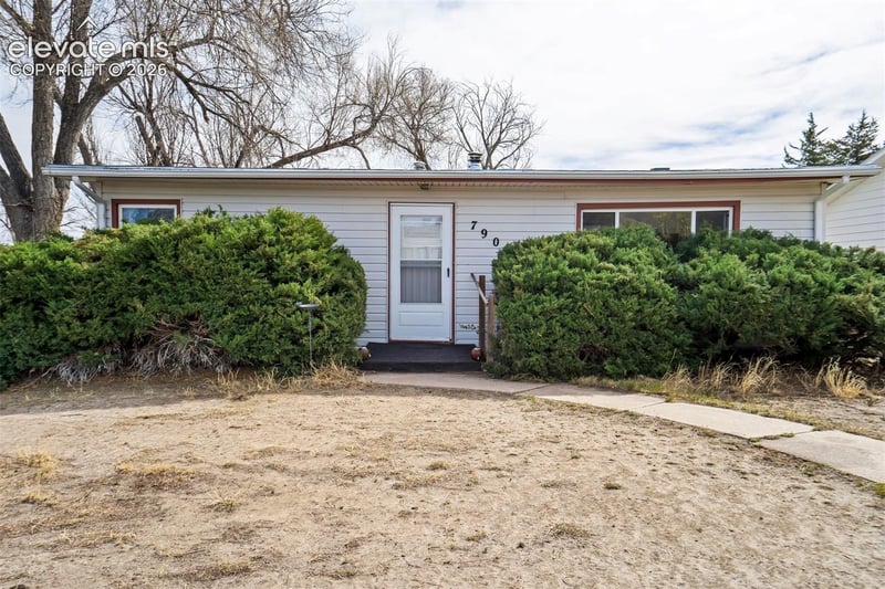 790 J Ave, Limon, CO 80828