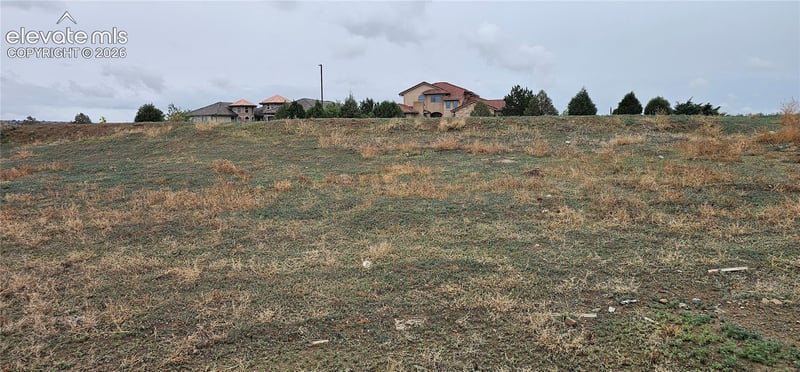 8 Walking Stick Blvd, Pueblo, CO 81001