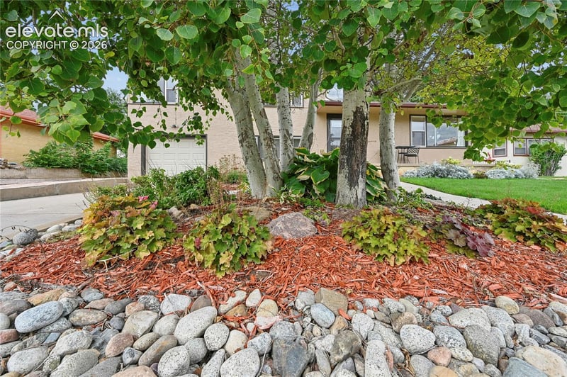 801 Westacres Ave, Pueblo, CO 81005