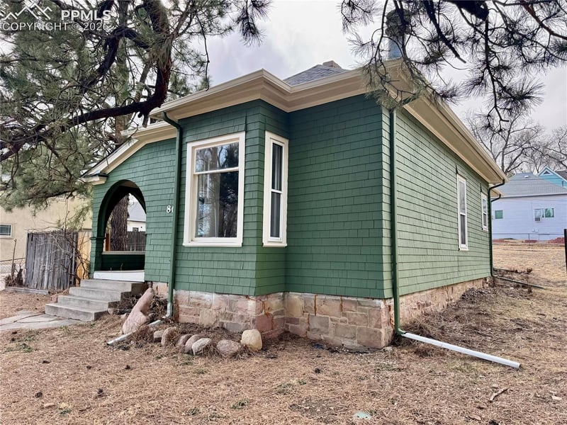 802 N Walnut St, Colorado Springs, CO 80905
