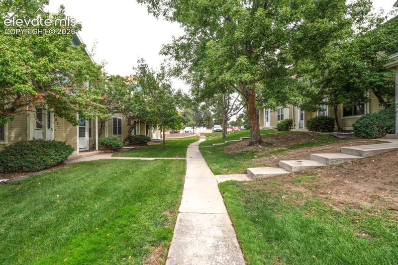 8035 Lexington Park Dr, Colorado Springs, CO 80920