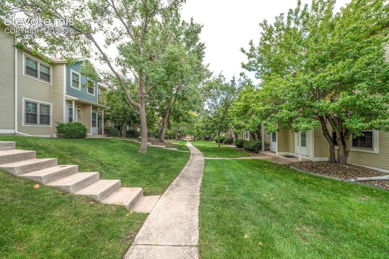 8035 Lexington Park Dr, Colorado Springs, CO 80920
