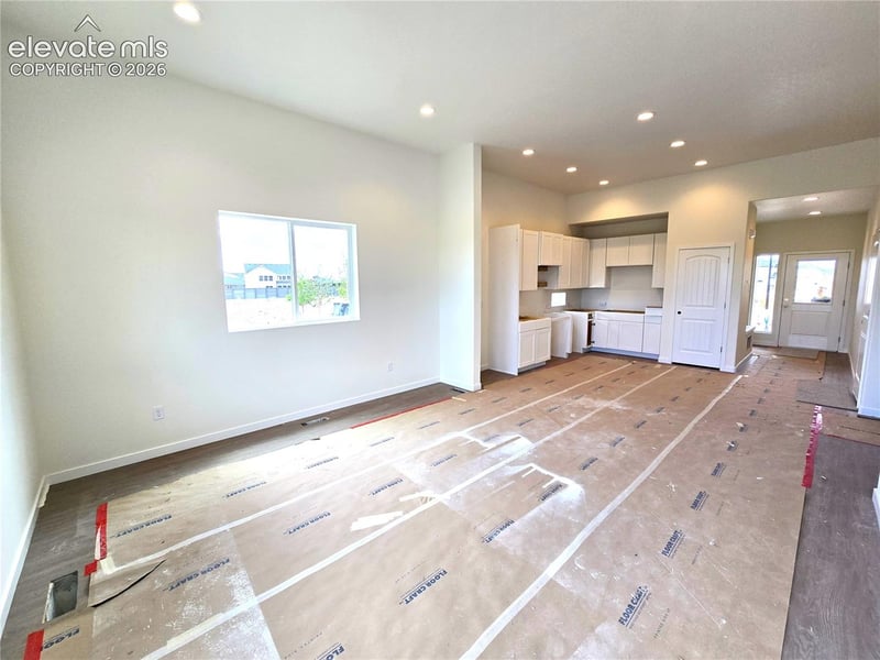8039 School House Dr, Colorado Springs, CO 80908