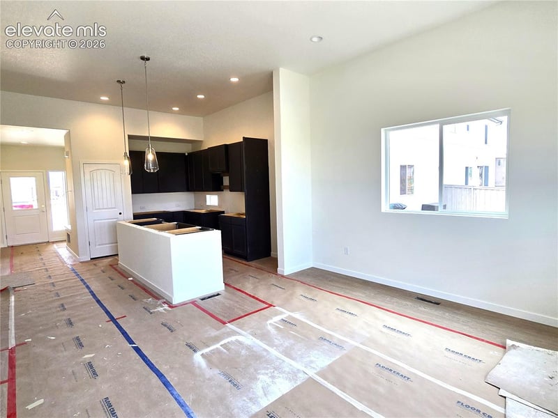 8047 School House Dr, Colorado Springs, CO 80908