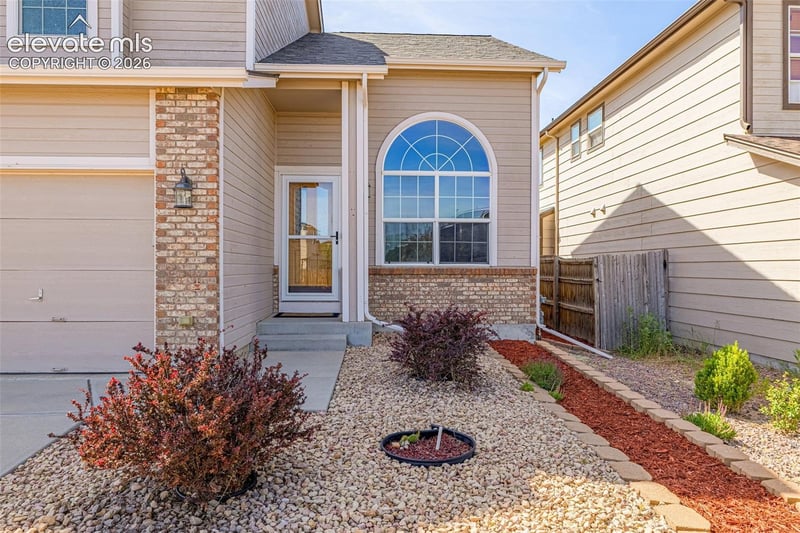 8091 Parsonage Ln, Colorado Springs, CO 80951
