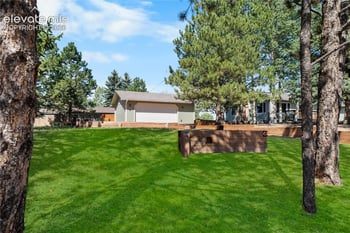 810 Rampart Range Rd, Woodland Park, CO 80863