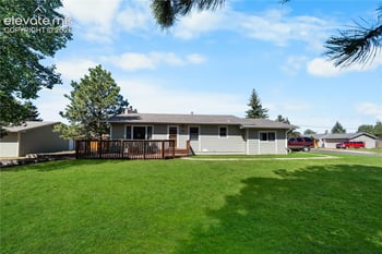 810 Rampart Range Rd, Woodland Park, CO 80863