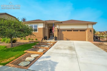 8107 Cedarstone Ln, Colorado Springs, CO 80927