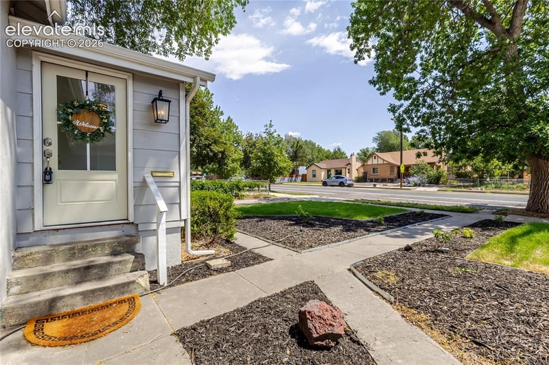 812 N Institute St, Colorado Springs, CO 80903