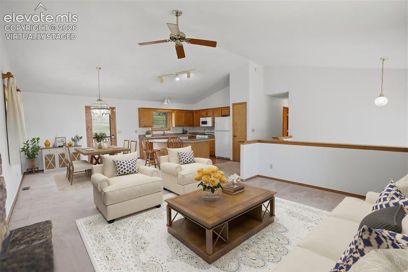 812 Red Eagle Ct, Woodland Park, CO 80863