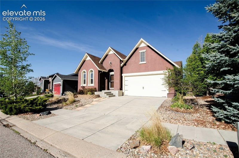 8122 Winding Passage Dr, Colorado Springs, CO 80924