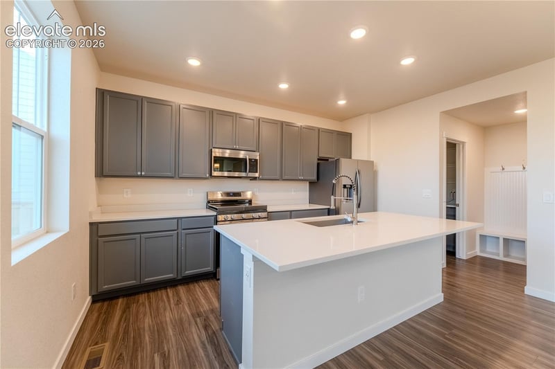 8172 Goldenray Pl, Colorado Springs, CO 80908