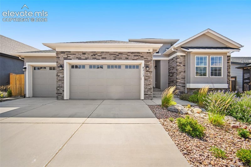 8213 Wheatland Dr, Colorado Springs, CO 80908