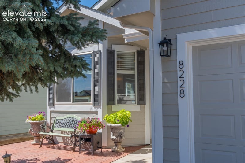 8228 Telegraph Dr, Colorado Springs, CO 80920