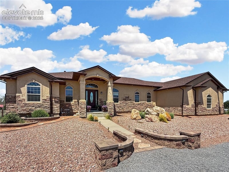 824 Patience Pl, Pueblo, CO 81006