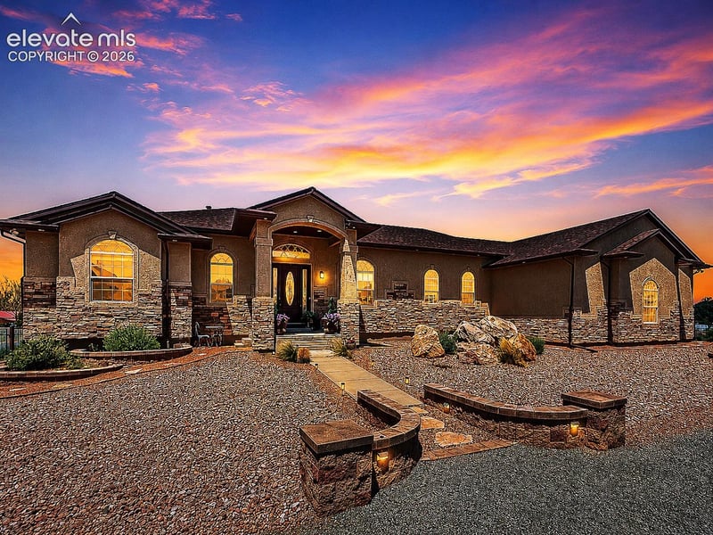 824 Patience Pl, Pueblo, CO 81006