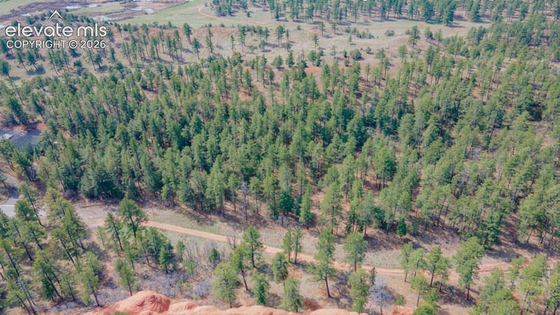 8257 Bannock Dr, Larkspur, CO 80118