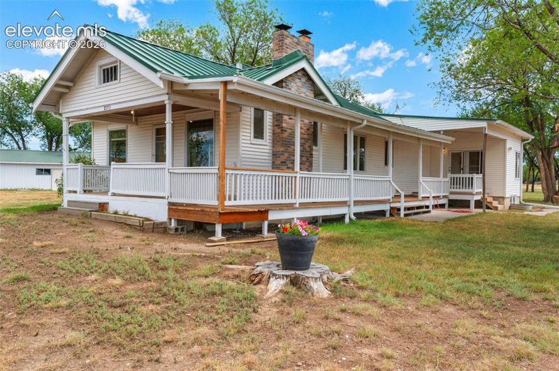 8295 Ingle Ln, Fountain, CO 80817