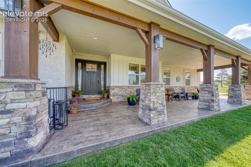 830 Newgate Ct, Monument, CO 80132