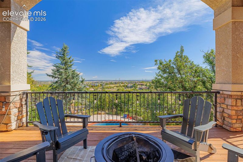 831 Diamond Ridge Cir, Castle Rock, CO 80108