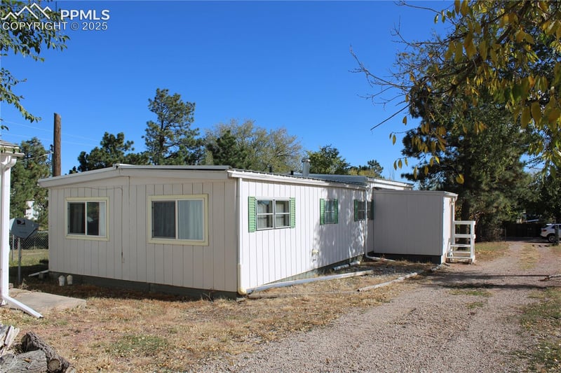 8320 Piute Rd, Colorado Springs, CO 80926