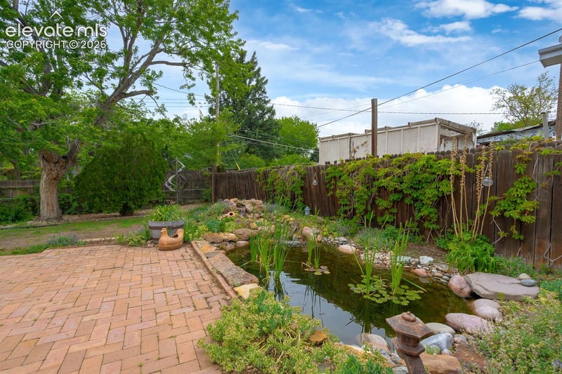 833 Dirksland St, Colorado Springs, CO 80907