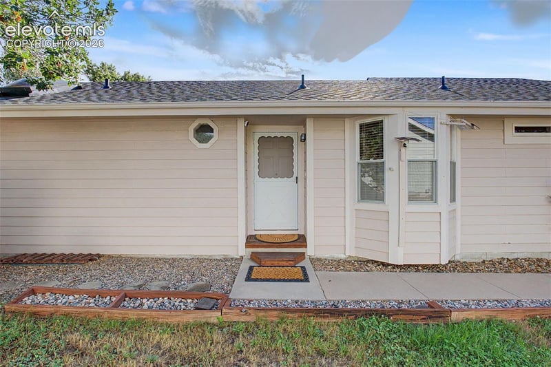 8337 Telegraph Dr, Colorado Springs, CO 80920